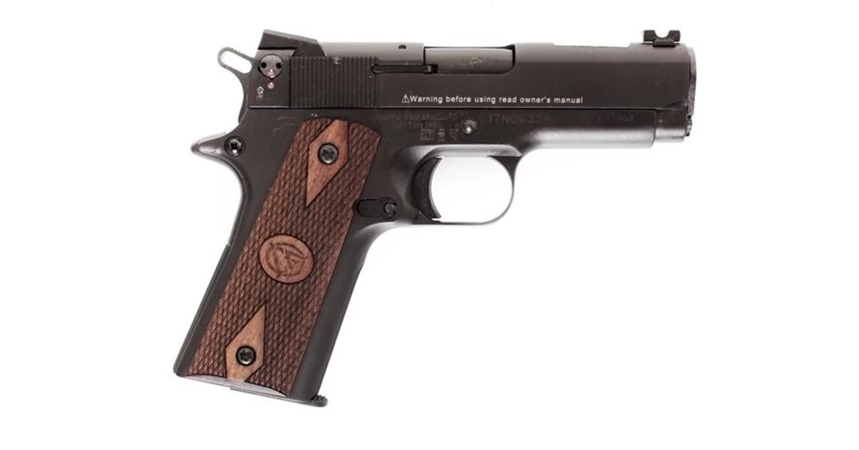 Chiappa 1911 Pisztoly .22LR Compact 4' fa markolattal